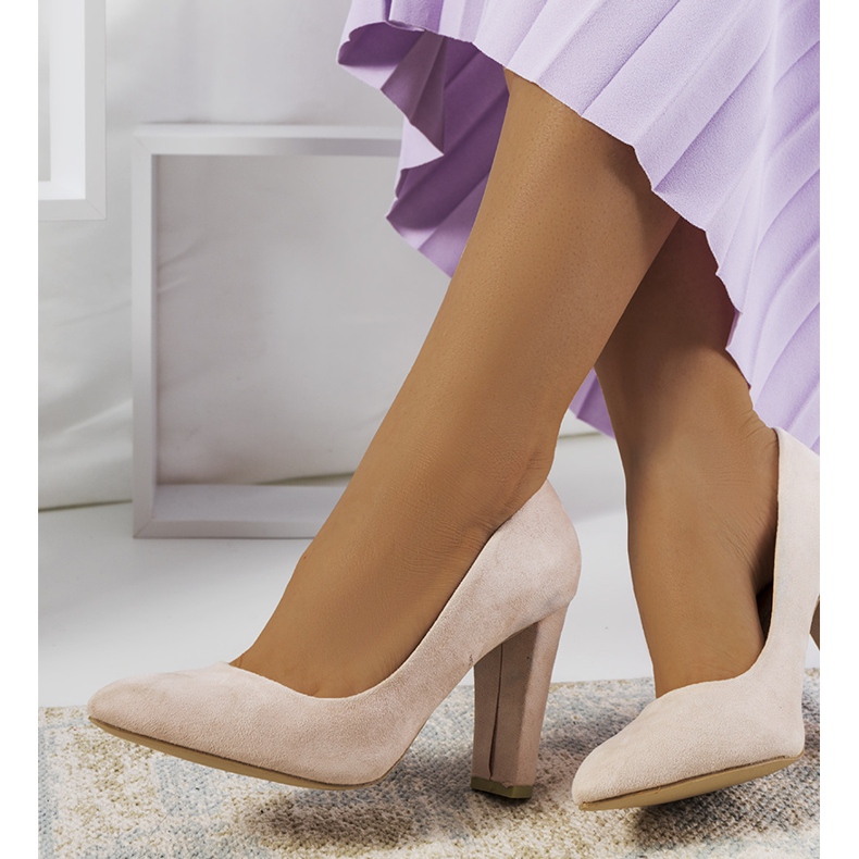 Bež pumpice na Ortiz postu siva 1