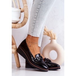 Vinceza Lakirane cipele na klin Black Melodies crno 1