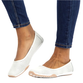 Kožne ažurne bijele balerinke Filippo DP3681 / 22 WH bijela višebojan 4
