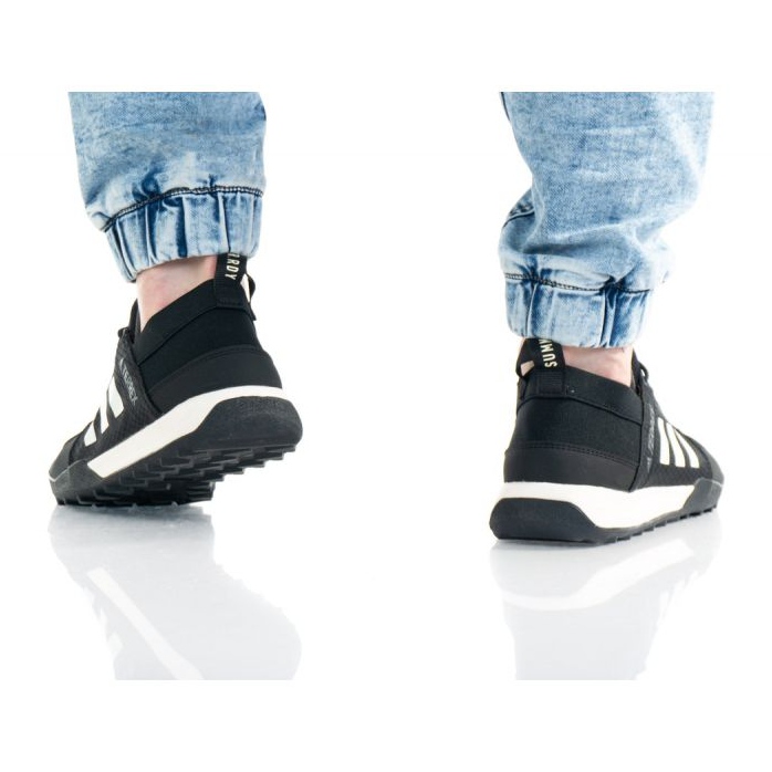 Cipele adidas Terrrex Daroga H.RDY M BC0980 crno 1