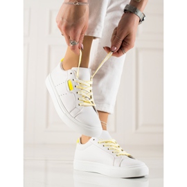 TRENDI Bijele sportske cipele s eko kožom bijela 1