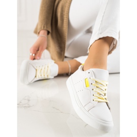 TRENDI Bijele sportske cipele s eko kožom bijela 2