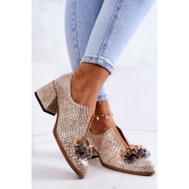 PA2 Elegantne kožne visoke pete s bež dekoracijom Delaver 2