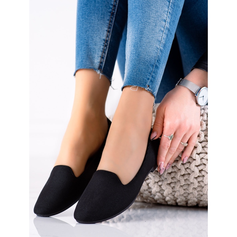 TRENDI Crni gospodari u točkicama crna 1