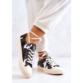 Ženske materijalne tenisice Camo Big Star JJ274237 Bijelo-siva bijela 2