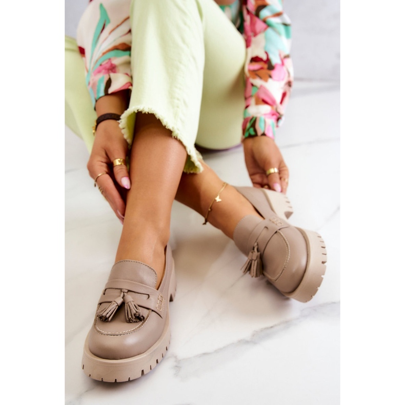 Ženske kožne cipele Fringes Maciejka 05497-04 Bež 1