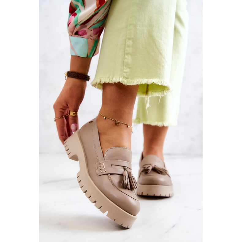 Ženske kožne cipele Fringes Maciejka 05497-04 Bež 2