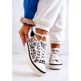 Ženske tenisice Pantera Big Star JJ274615 Bijele bijela 1