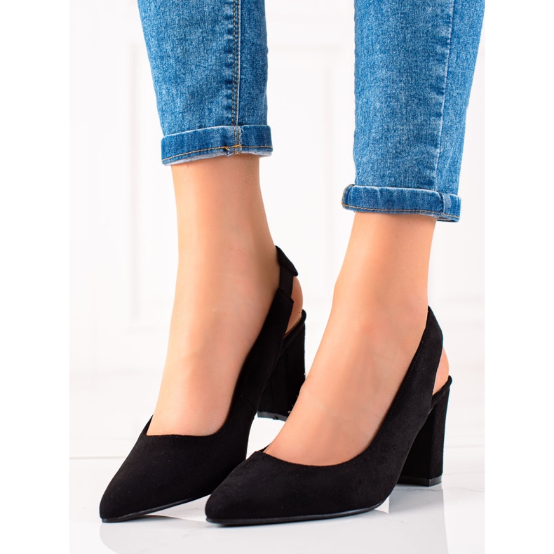 Evento Pumpe s otkrivenom petom crna 1