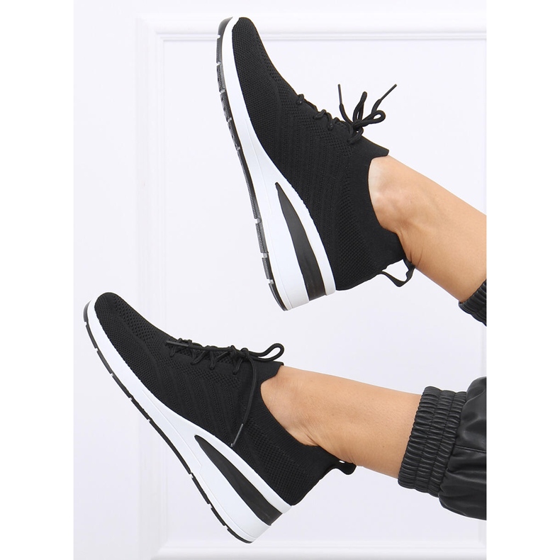 Cipele s čarapama Binita Black crna 1