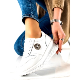 Ženske sportske cipele vezane Filippo DP3547 / 22 WH Bijela srebro 2