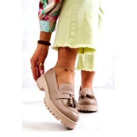 Ženske kožne cipele Fringes Maciejka 05497-04 Bež 2