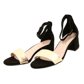 Crno-zlatne sandale na traci Evento 20SD98-1618 zlatna 2