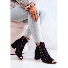 Kožne ažurne čizme Maciejka 05420-43 Crne crno 2