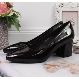 Pumpe na postu Serio Leone W SK358C crne crno 2