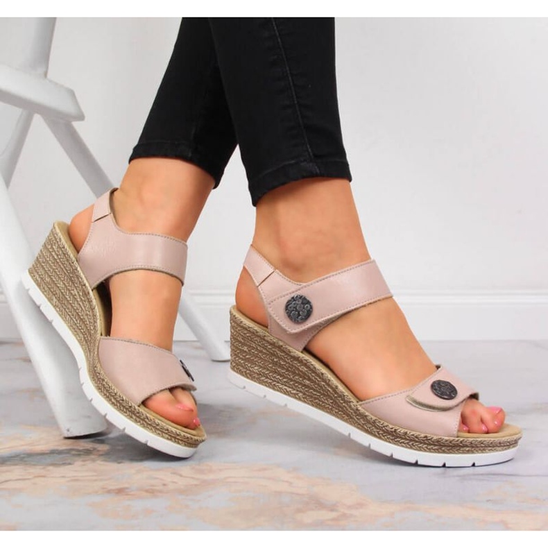 Kožne sandale na klin Rieker W 619B9-31 roze ružičasta 2