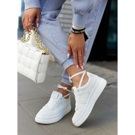 FG2 Ženske sportske cipele White New Haven bijela 1