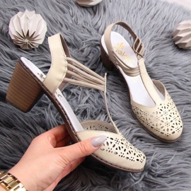 Kožne sandale Rieker W RKR316 bež 1