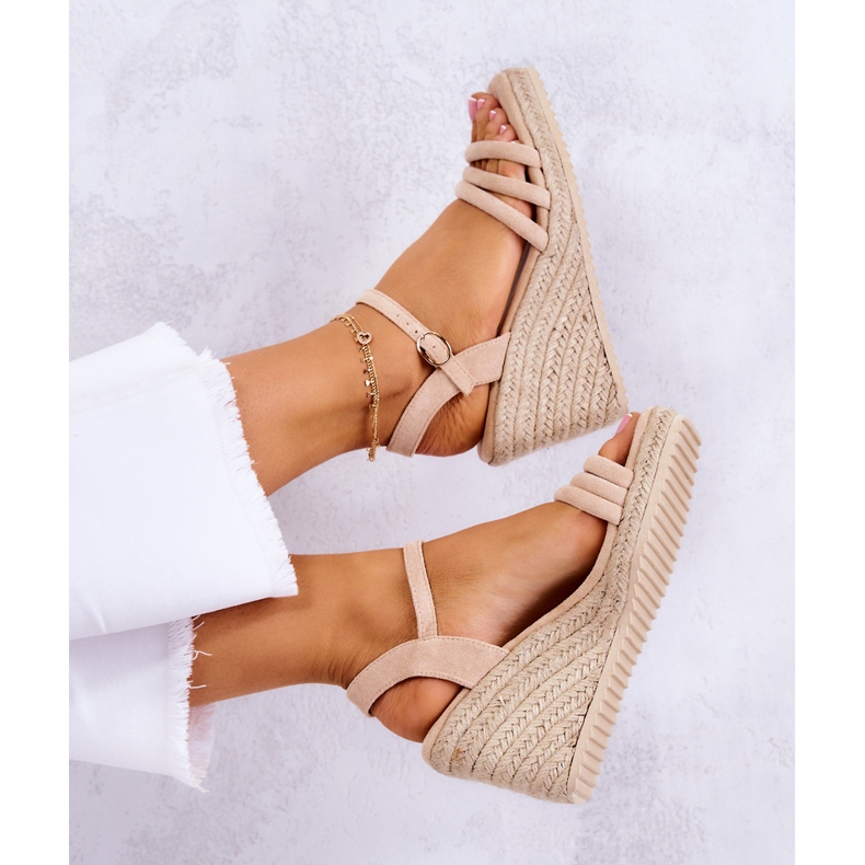 FJ1 Louisiana bež antilop sandale na klin 2