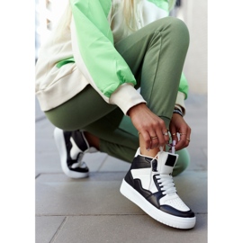 FG2 Visoke ženske sportske cipele bijele i crne Megithoe bijela crna 2