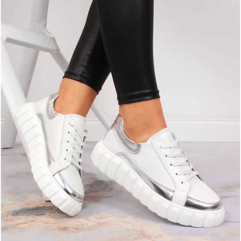 Kožne cipele na platformi S. Barski W OLI161 bijele boje bijela 2