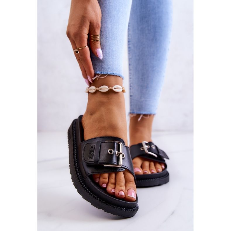 Klasične papuče s kopčom Big Star JJ274A307 crne crno 1