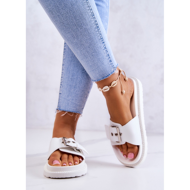 Klasične papuče s kopčom Big Star JJ274A309 Bijele bijela 2