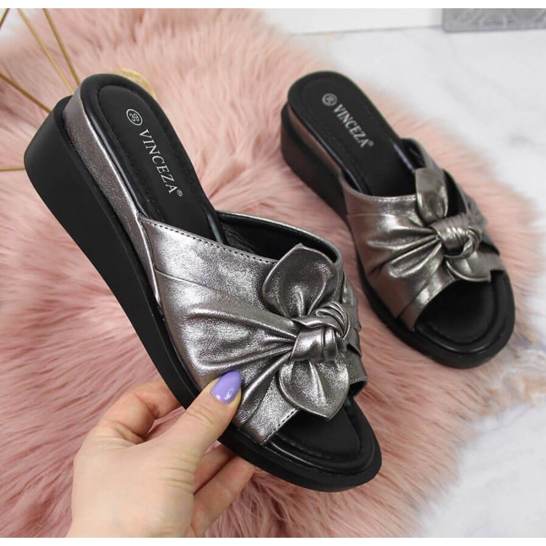 Papuče na klin Vinceza W JAN115B srebrna srebro 1