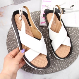 Sandale na klin Vinceza W JAN117B bijele bijela 1