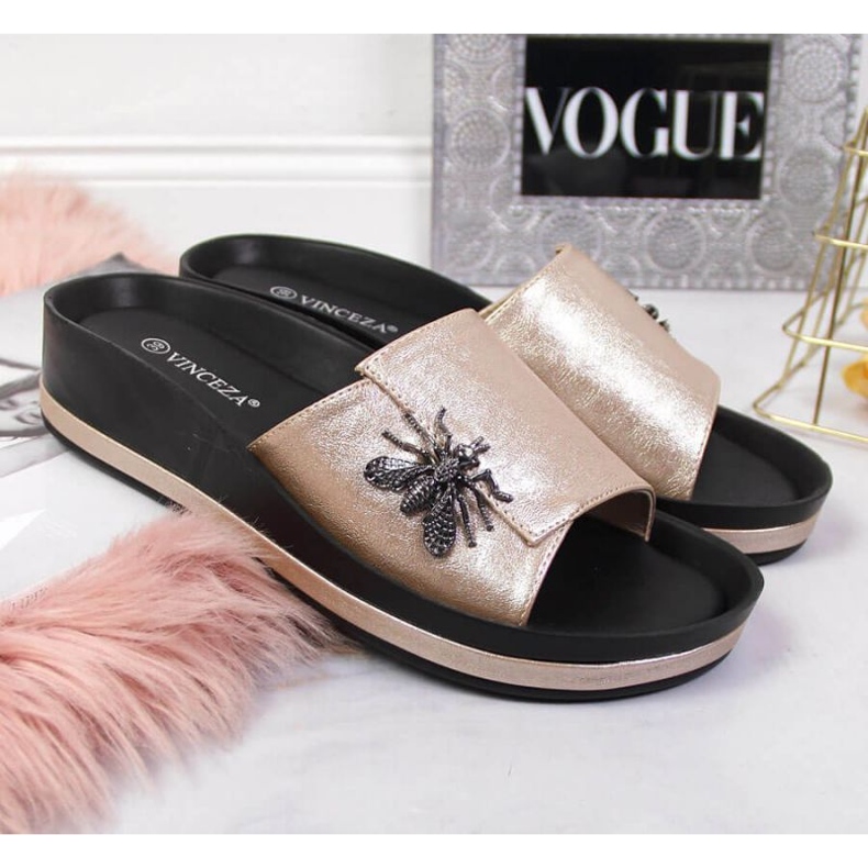 Papuče na klin sa kukcem Vinceza W JAN118B zlatne zlatna 2