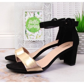 Crne i zlatne sandale na stupcu eVento W EVE208D crna zlatni 2