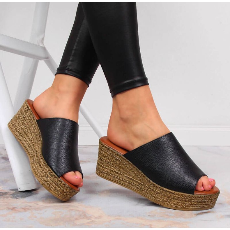 Papuče na klin Vinceza W JAN98A crne crna 2