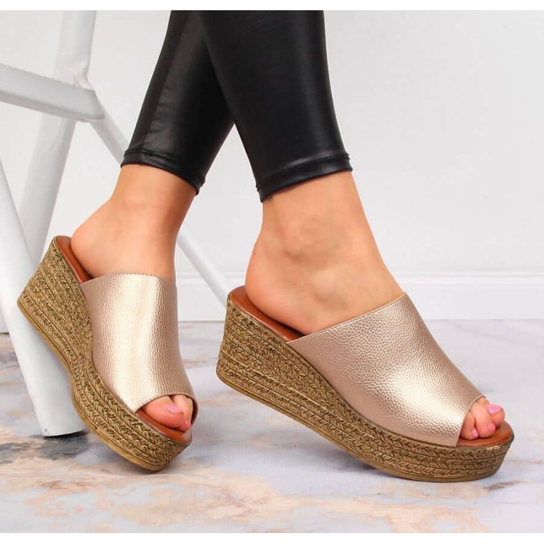 Papuče na klin Vinceza W JAN98B zlatne zlatni 2