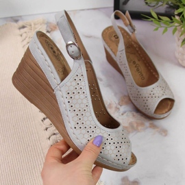 Netex Sive sandale na klin eVento W EVE349C siva 1