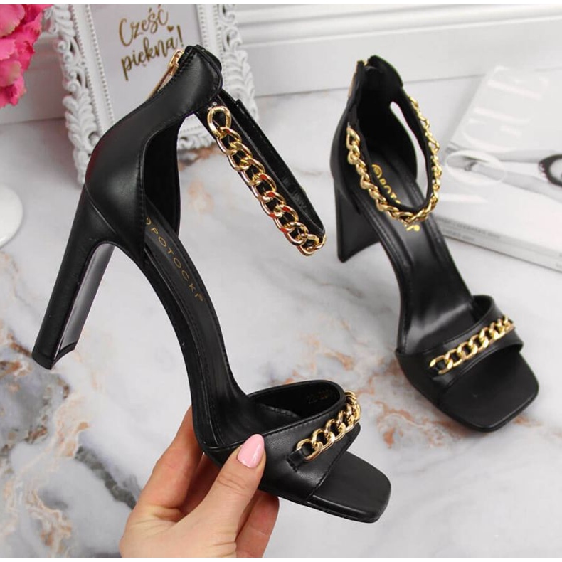 Sandale na stupić s lančićem Potocki W WOL70A crne crna 1