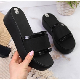 Gumene papuče na platformi Zaxy W INT1708B crne crna 1