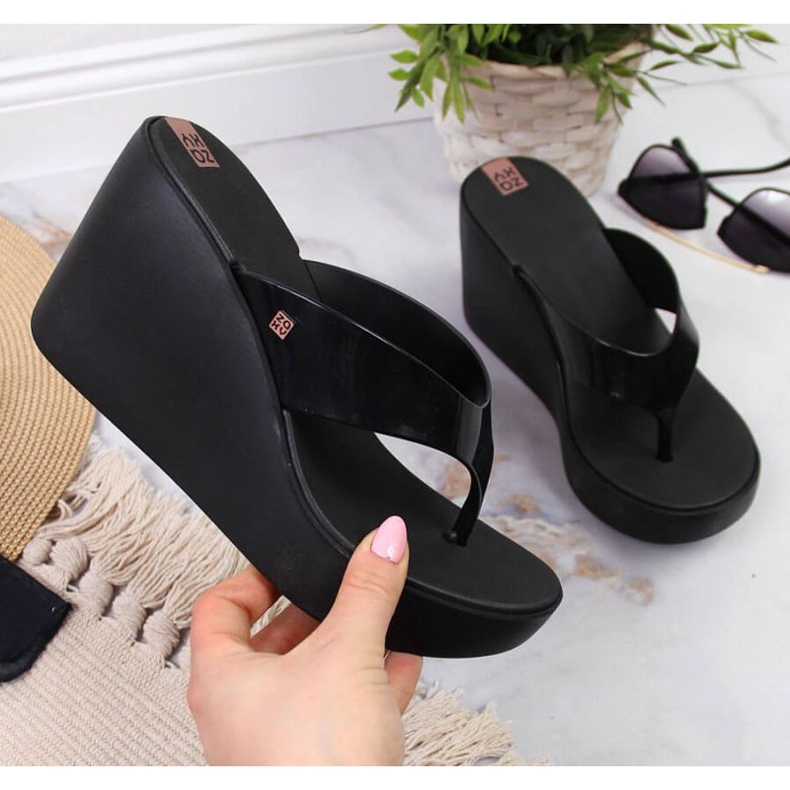 Zaxy W INT1710A crne gumene papuče crna 1