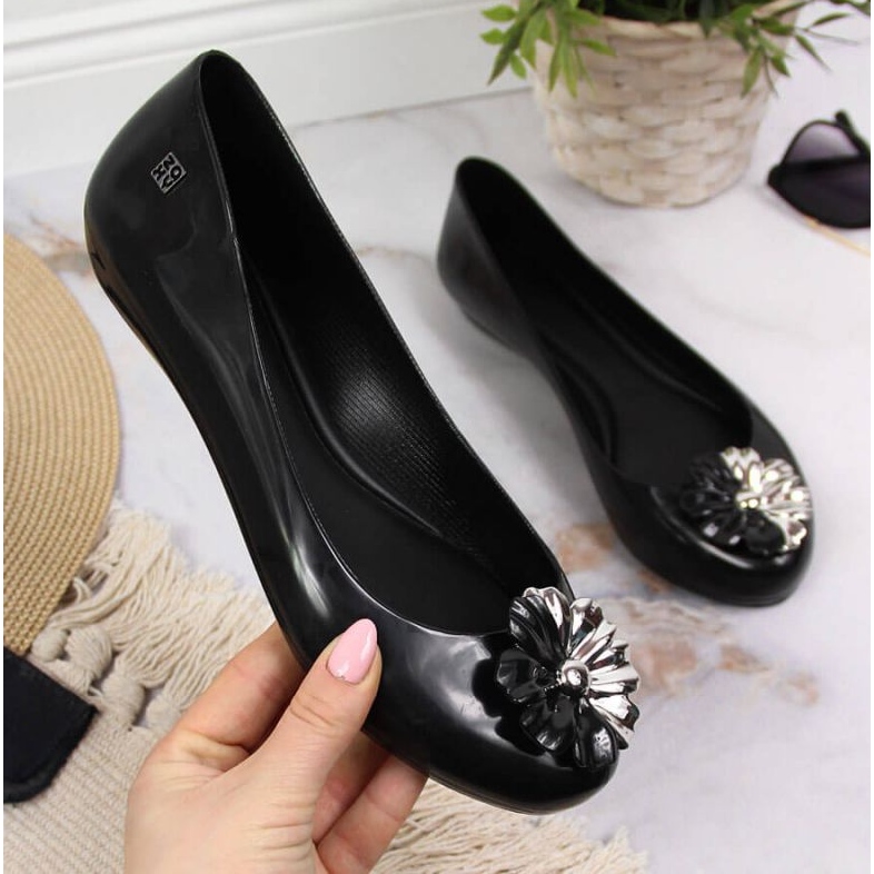 Meliski balerinke sa Zaxy cvijetom W INT1712 crne crna 1
