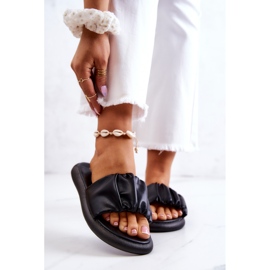 S.Barski Ženske klasične crne papuče Feline crno 1