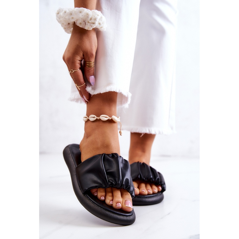 S.Barski Ženske klasične crne papuče Feline crna 1