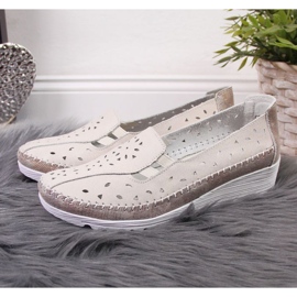 Kožne cipele na klin bež T.Sokolski W SCA156 2