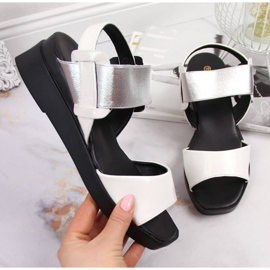 Sandale na klin Potocki W WOL75B bijele bijela 1