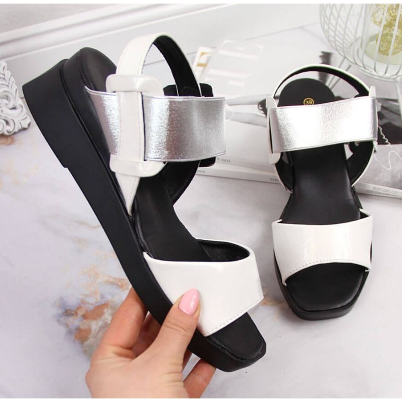 Sandale na klin Potocki W WOL75B bijele bijela 1