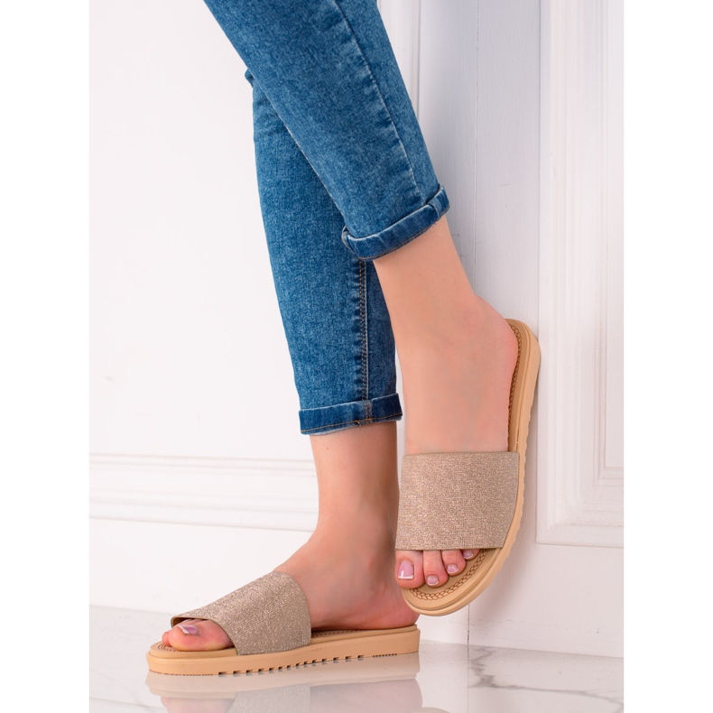 TRENDI Svjetlucave papuče bež 1