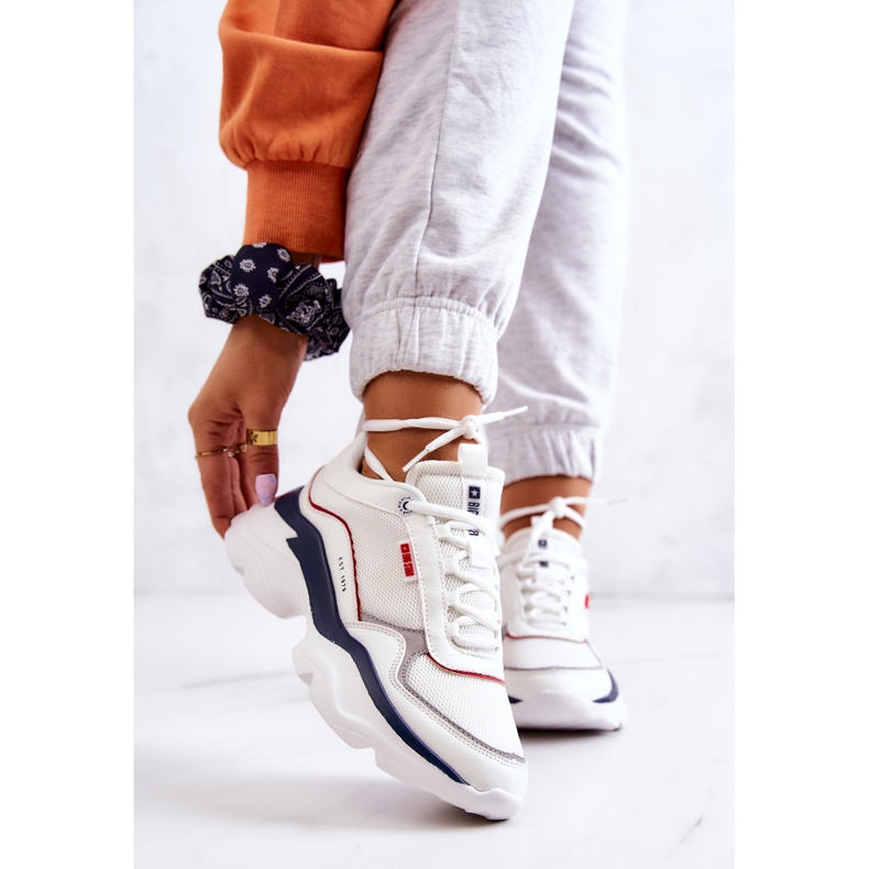 Ženske sportske cipele Big Star JJ274A116 Bijela 1