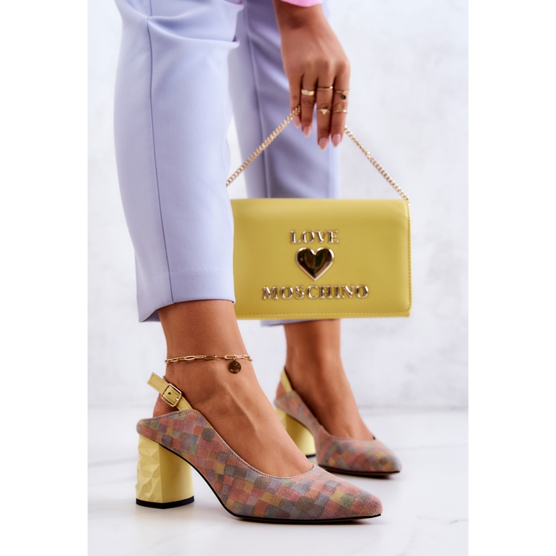 Suede pumpe on A Post Maciejka 05427-39 Multicolor višebojan žuta boja 2