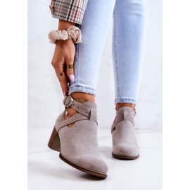 PL5 Kožne čizme s izrezom na kočiću Siva Axelle 2