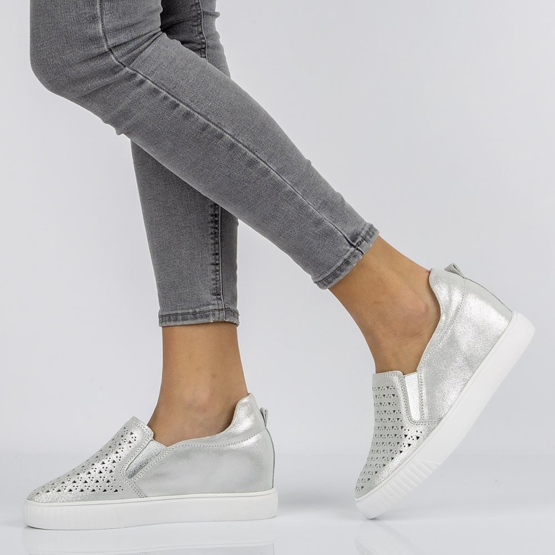 Kožne cipele Filippo DP1398 / 20 Si srebrne srebro 1