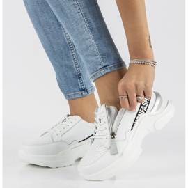 Kožne tenisice Filippo DP2057 / 21 Wh bijele bijela 1