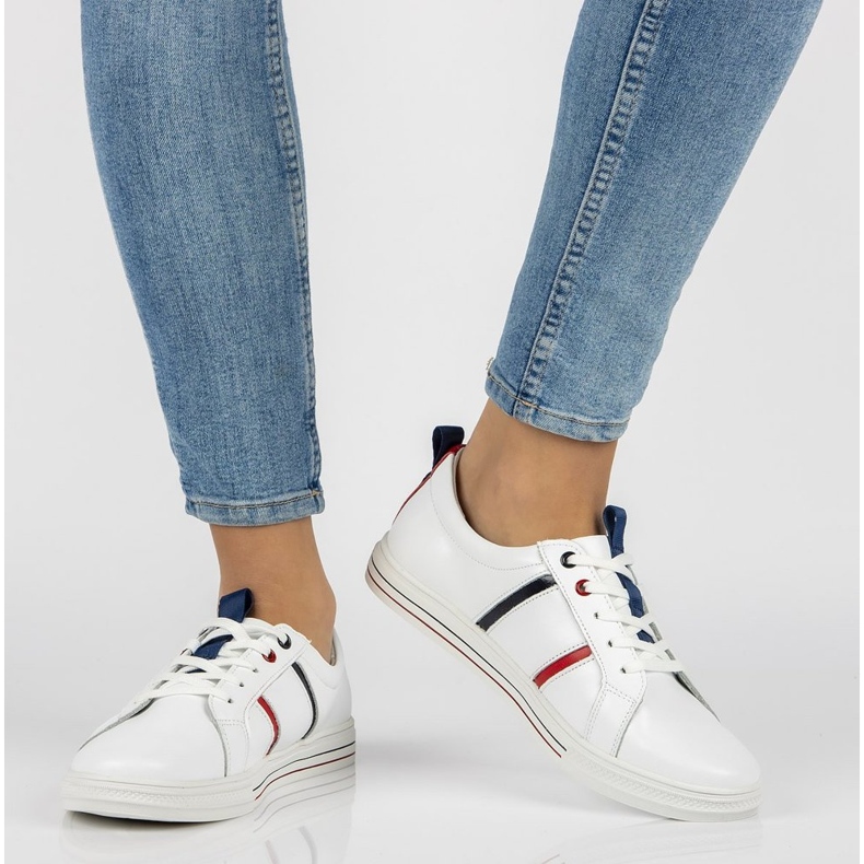 Kožne cipele Filippo DP2045 / 21 Wh bijele bijela 1